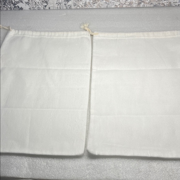 Bags - Picture 6 of 7